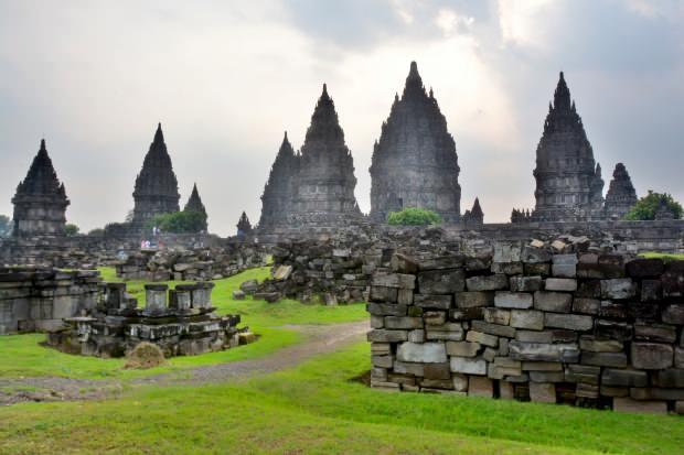 Yogyakarta gezilecek yerler